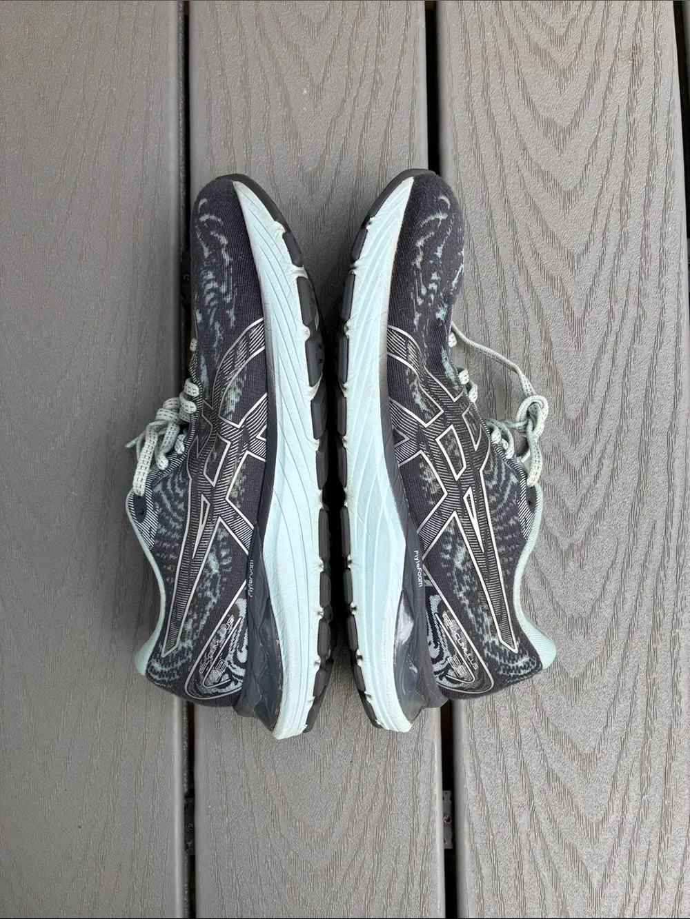 ASICS Women's GEL Cumulus 23 Running Sneakers Mint Gray Size 8